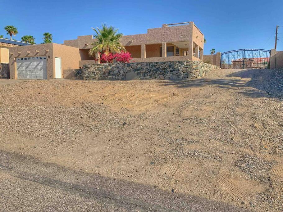 Ultimate Backyard-Pool/Spa. Slide. Lakeview. Ball Lake Havasu City Dış mekan fotoğraf