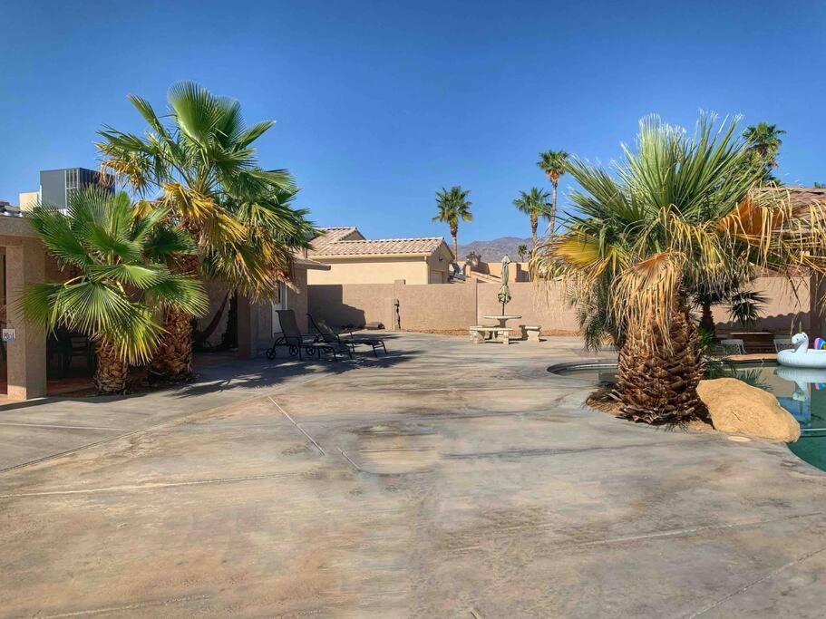 Ultimate Backyard-Pool/Spa. Slide. Lakeview. Ball Lake Havasu City Dış mekan fotoğraf