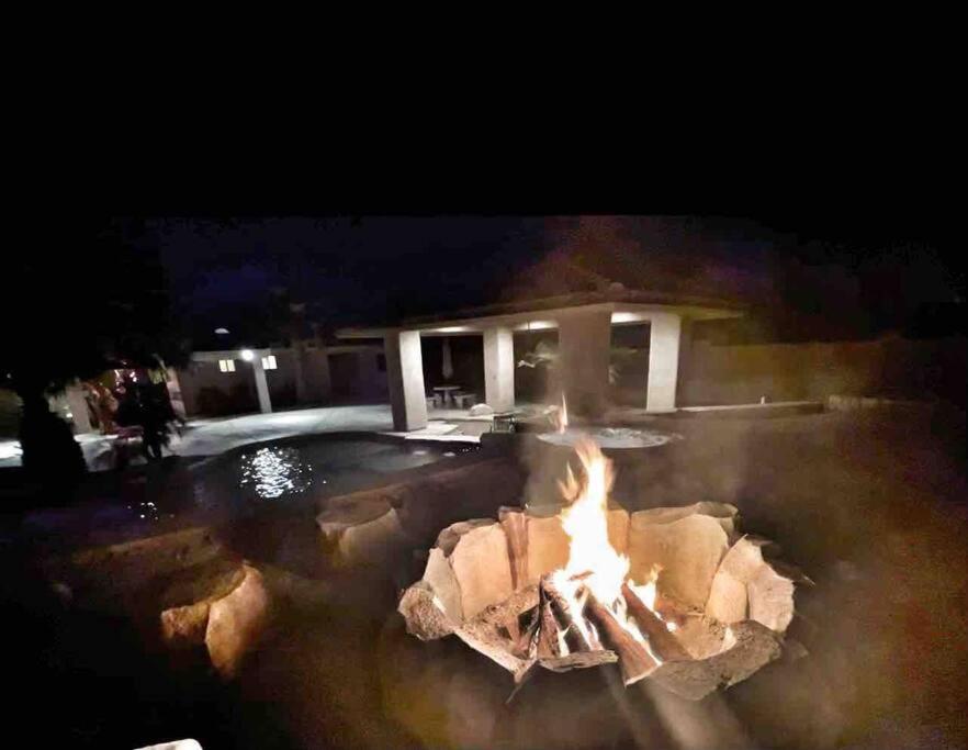 Ultimate Backyard-Pool/Spa. Slide. Lakeview. Ball Lake Havasu City Dış mekan fotoğraf