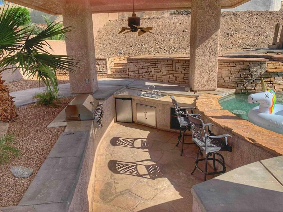 Ultimate Backyard-Pool/Spa. Slide. Lakeview. Ball Lake Havasu City Dış mekan fotoğraf