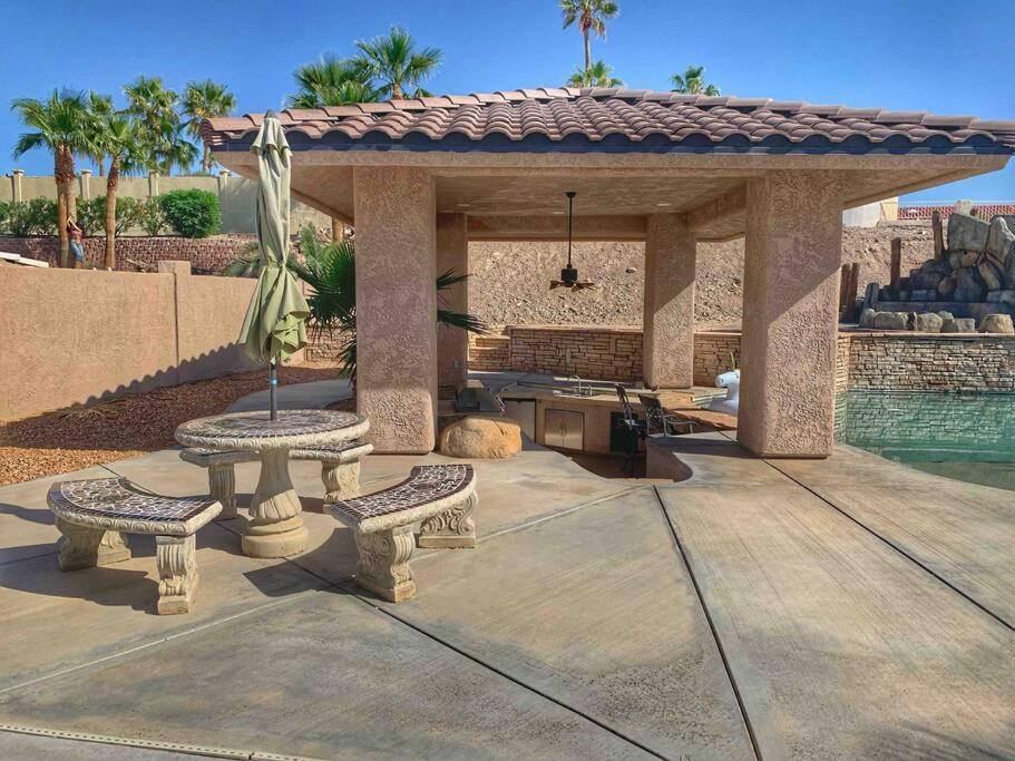 Ultimate Backyard-Pool/Spa. Slide. Lakeview. Ball Lake Havasu City Dış mekan fotoğraf